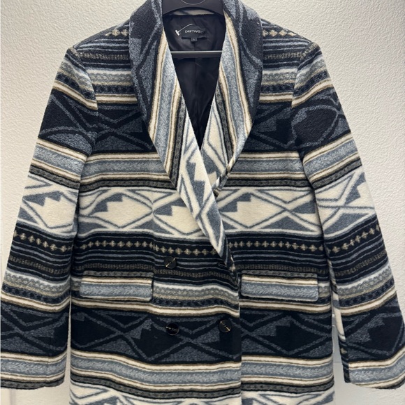 Patterned Women's Jacket - Picture 2 of 5